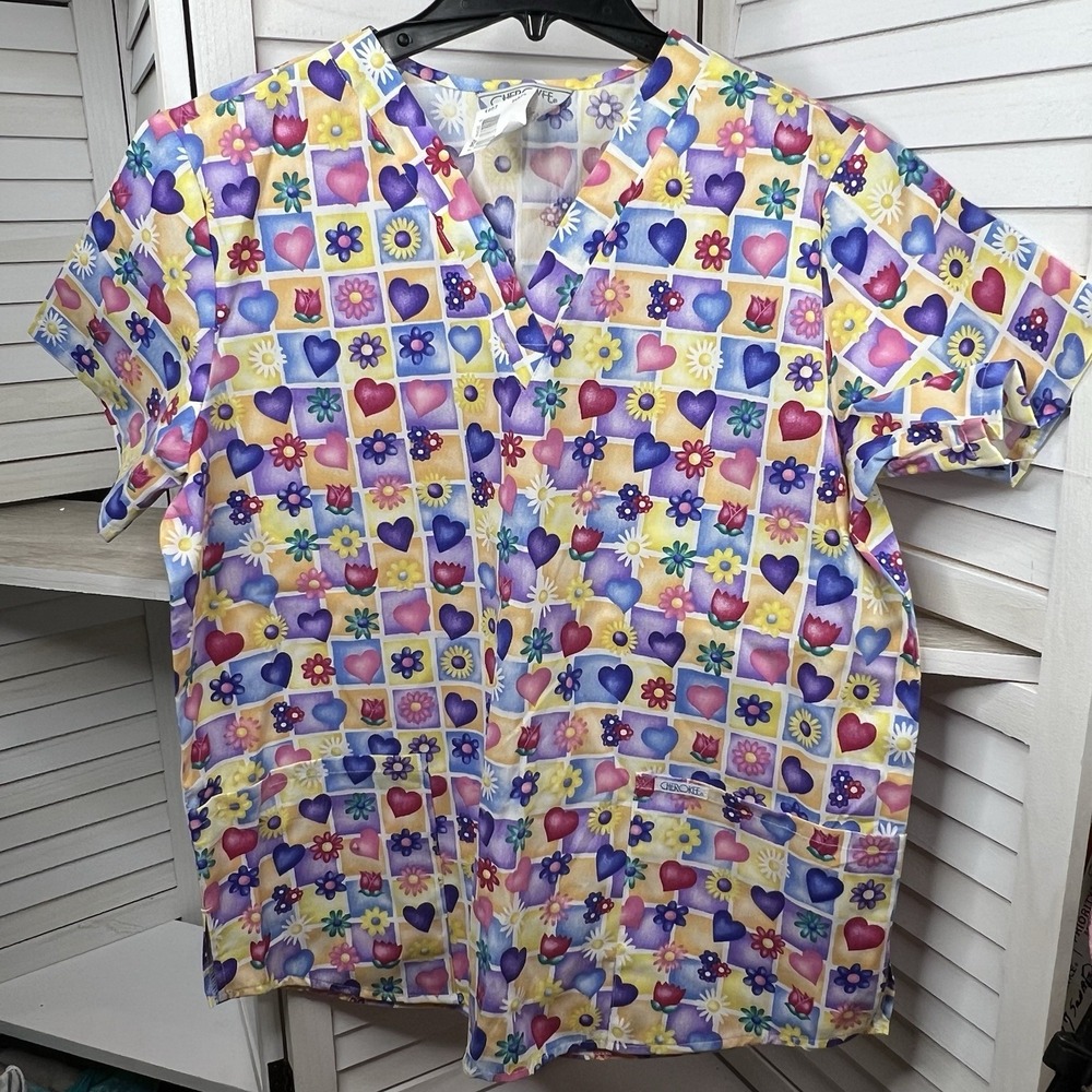 NWT Cherokee Women's Scrub Top Large Spring Hearts Flowers Bright V-Neck Pockets